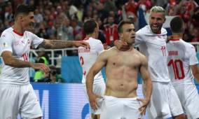 Shaqiri fue el héroe al darle los tres puntos a Suiza y estar cerca de octavos. Foto: AFP.