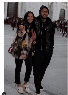 Un crack del Barcelona, vinculado con la hermosa hermana de Rafinha y Thiago Alcántara