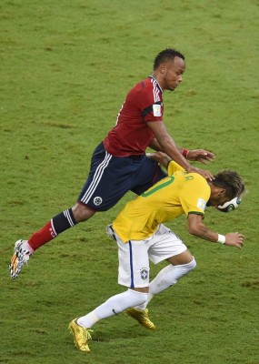 Brasil avanza a semifinales pidiendo la hora ante Colombia