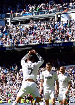 Real Madrid golea 9-1 a Granada y Cristiano Ronaldo hace historia