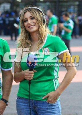 ¡Bellezas! Hasta actriz del Señor de los Cielos se fue al Azteca para el México-Honduras