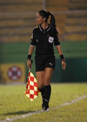 Fotos: Así es Shirley Perelló, la mujer árbitro más destacada en HonduraS