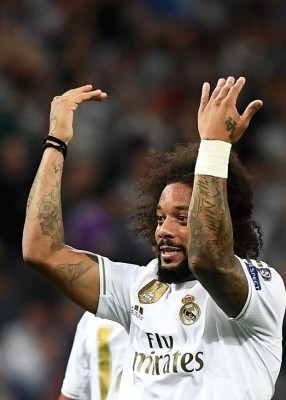 NO SE VIO: Celebran a lo CR7 en Madrid, Courtois con problemas estomacales y el VAR