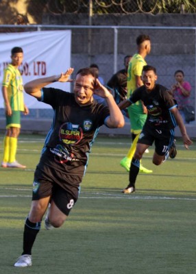 EN FOTOS: ¡Así se vive el Ascenso en el fútbol de Honduras!