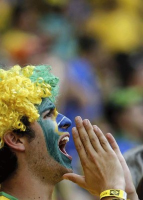 Las mejores imágenes del ambiente previo al juego Brasil vs Holanda.