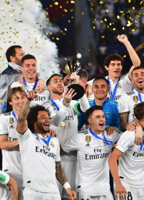 No viste en TV: Festejo, cariñitos y Marcelo alucina por el tricampeonato del Real Madrid