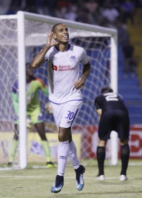 Fichajes: Olimpia presentó a la 'Flecha' Bernárdez y Jonathan Rubio rescinde contrato