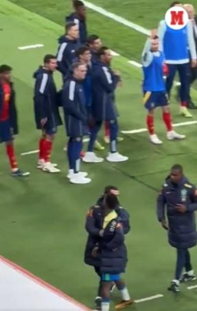 Vinicius lo hizo otra vez: Agarrón y bronca en el España-Brasil; Endrick y su emotivo gesto en el Bernabéu