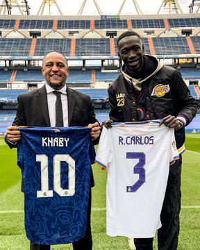 Espectacular recibimiento a los jugadores del Real Madrid en el Bernabéu y los invitados de lujo