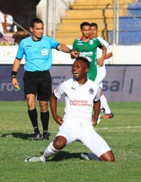 Olimpia Vrs MarathÃ³n jornada de la Liga Nacional De futbol Torneo 2017