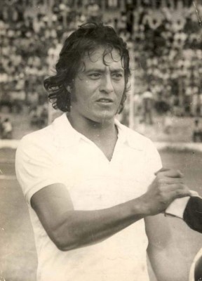 Los mejores 10 legionarios hondureños de la historia según Chelato Uclés