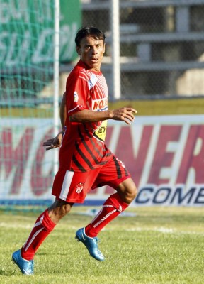 TOP: 20 futbolistas hondureños que se resisten al retiro