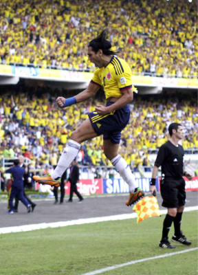 Falcao hace volar a Colombia con sus goles