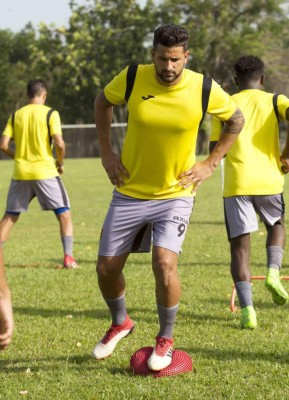 ¡Equipazo! Esta es la plantilla del Real España para el torneo Apertura