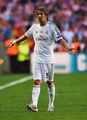 Los 11 reconocidos futbolistas que están sin equipo y buscan una oportunidad en el mercado de fichajes