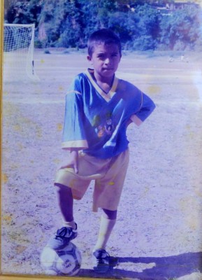 SUEÑO CUMPLIDO: Los grandes futbolistas que en su niñez fueron recogebalones o utileros