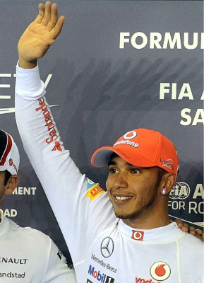 F1: Hamilton logra pole en Singapur.