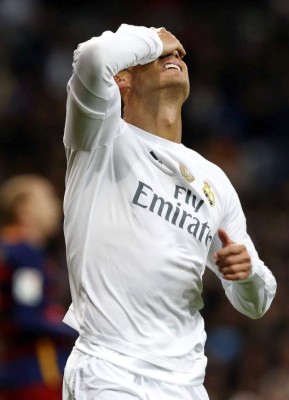 Cristiano Ronaldo, amargado, frustrado y perdido ante el Barcelona