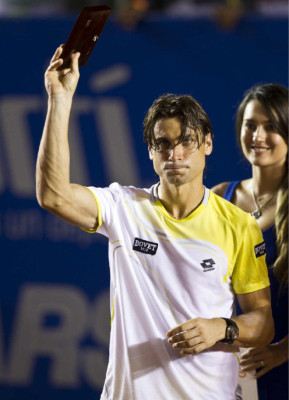 Rafael Nadal reconquista el Abierto de Acapulco tras vencer a David Ferrer.