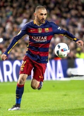 Así se verían los cracks del Clásico con colores cambiados