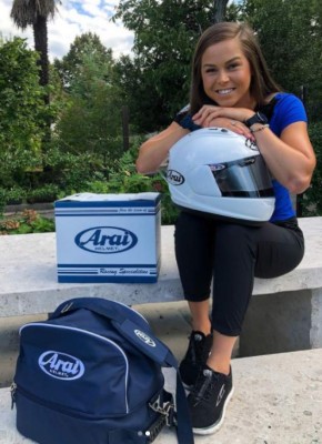 Se retira en su mejor momento y deja un duro texto: ''Nunca lo habría experimentado si hubiese sido hombre''