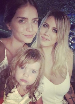 ¡Junto a Maxi López! La fiesta de año nuevo de Wanda Nara e Icardi