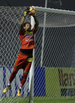 'Tato' va por los 3 puntos y este sería su 11 titular ante el Marathón