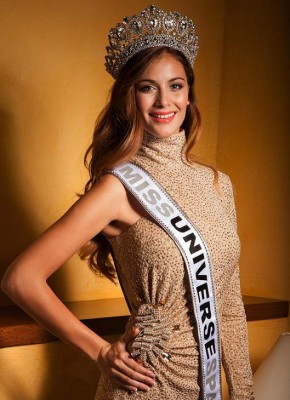 Conocé a la bella modelo Desiré Cordero, novia de un jugador del Betis