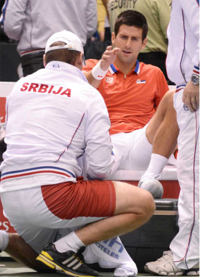 Novak Djokovic elimina a EEUU y clasificó a Serbia a semifinales en la Copa Davis .