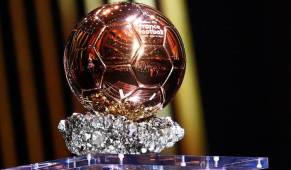 El Balón de Oro será entregado a Leo Messi ya que a finales del 2022 ganó la Copa del Mundo con Argentina.