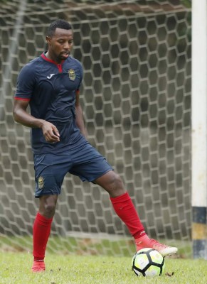 MERCADO: Primera baja en Olimpia, Marathón con renovación y Real España busca tres refuerzos