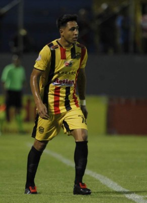 'Tato' va por los 3 puntos y este sería su 11 titular ante el Marathón