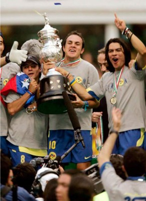 Los mejores momentos en la carrera de Cuauhtémoc Blanco