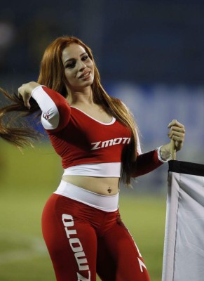 ¡BOMBONCITOS! El Morazán fue una pasarela... Qué mujeres tan bellas