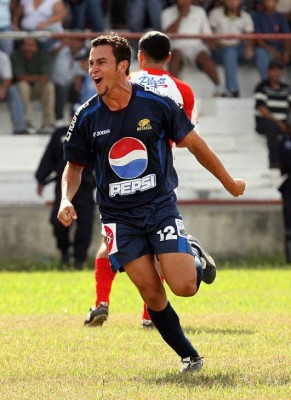 Futbolistas hondureños que se retiraron sin que te dieras cuenta