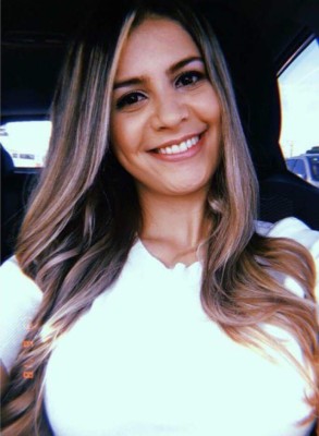 Fernada Chacón, la guapa periodista hija de ex jugador tico y seguidora del Real Madrid