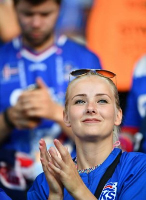 ¡Hermosas debutantes! Islandesas llenarán de belleza los estadios de Rusia