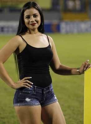 Chicas sexys, lágrimas y un juego rudo; lo que no se vio del Marathón vs Motagua