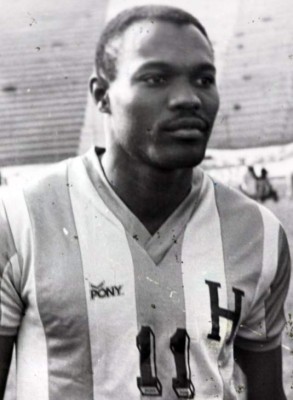 Los futbolistas hondureños que merecieron jugar un Mundial