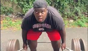 Así luce ahora: Dieunerst Collin, de ser protagonista de un famoso meme a campeón de fútbol americano