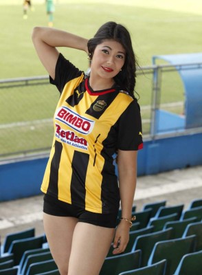 Bella Siloet, entre su admiración por Lionel Messi y el amor por Real España