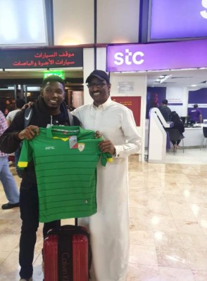 Fichajes: Pedro Troglio renovaría con Olimpia y hondureña se probará en el Sevilla