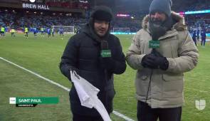 El impactante video de una camisa congelada en el estadio donde jugó Honduras ante Estados Unidos.