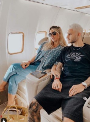 Wanda Nara y Andrea Salas deslumbran en sus vacaciones en Ibiza con Keylor Navas e Icardi