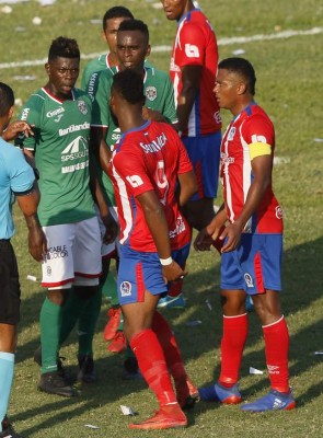 Los capitanes y subcapitanes de los 10 clubes de Liga Nacional