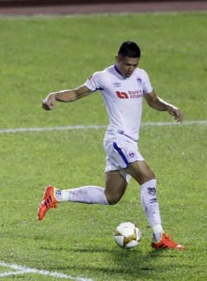 Un 11 para la historia: Los mejores futbolistas del campeonísimo de Olimpia