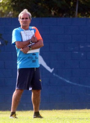 TOP: 11 entrenadores que bien podrían asumir el banquillo del Real España