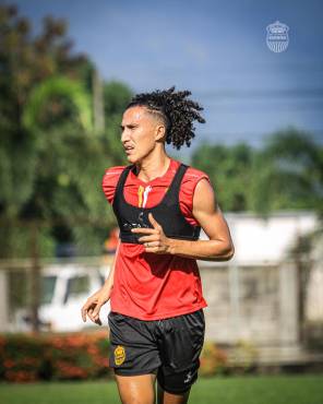 Carlos “Chapetía” Mejía, volante de la Máquina.