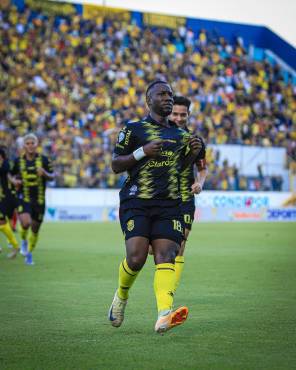 Jeautin Campos atiza contra la Liga Nacional y se muestra en contra del los minutos sub-20: Es muy bizarra esta cosa