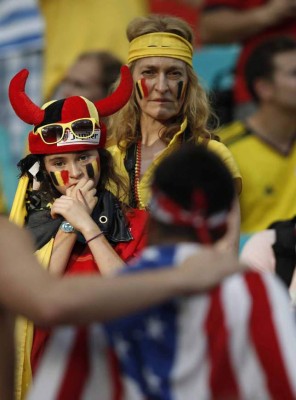 Ambiente en el estadio Arena Fonte Nova en la ronda de 16 partido de fútbol entre Bélgica y EE.UU.